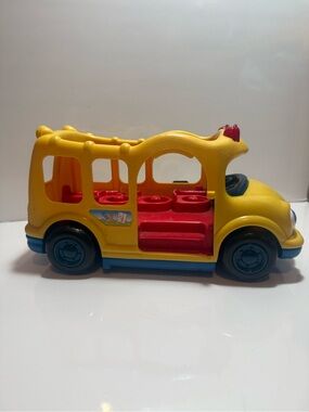 Fisher-Price Little People Lil Movers School Bus 2005